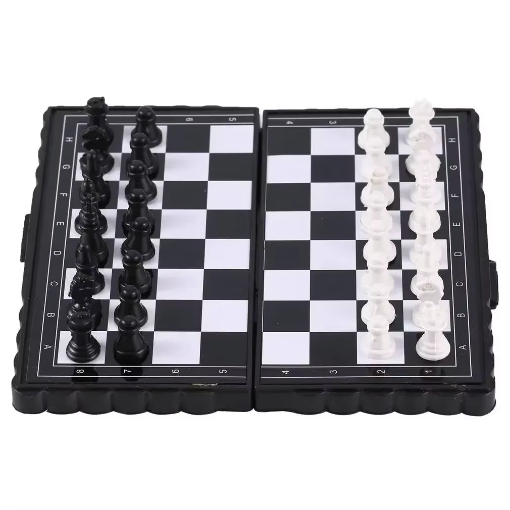 1Pc Mini Magnetic  Chess Set   - مراجعة Kids Outdoor Set وسعره