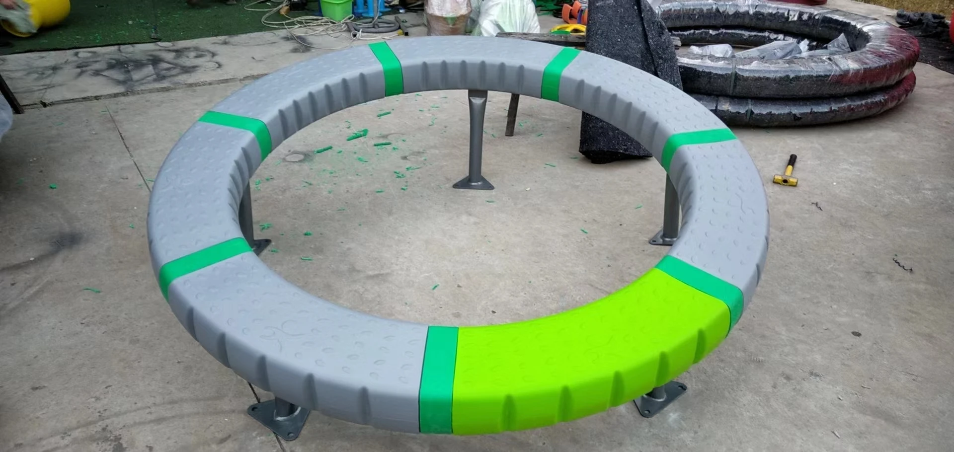 Carousel Outdoor High Quality  - مراجعة Kids Outdoor Swing Chair وسعره