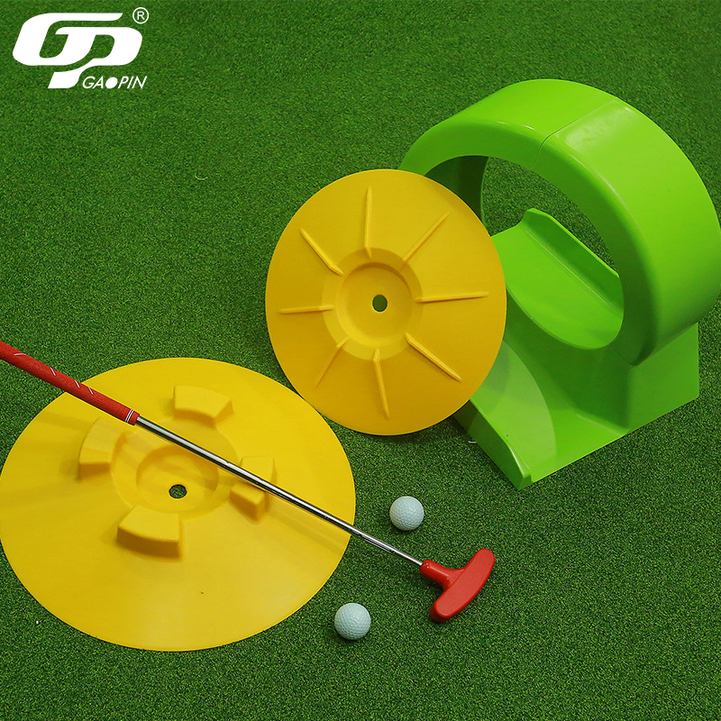 Mini Golf Course Set Indoor/Ou - مراجعة Kids Outdoor Set وسعره